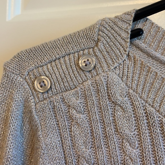 Sweater - Picture 3 of 4